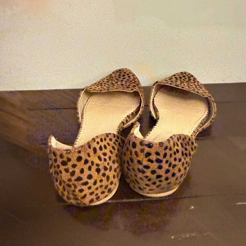 Women’s Leopard Print D’Orsay Flats in Tan and Black